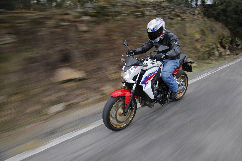 Yamaha YZF-R1/M- Galería