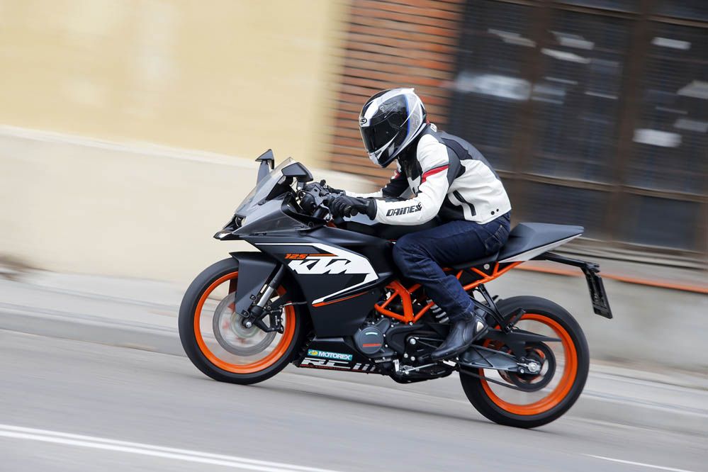 Prueba de la KTM RC 125. Galería