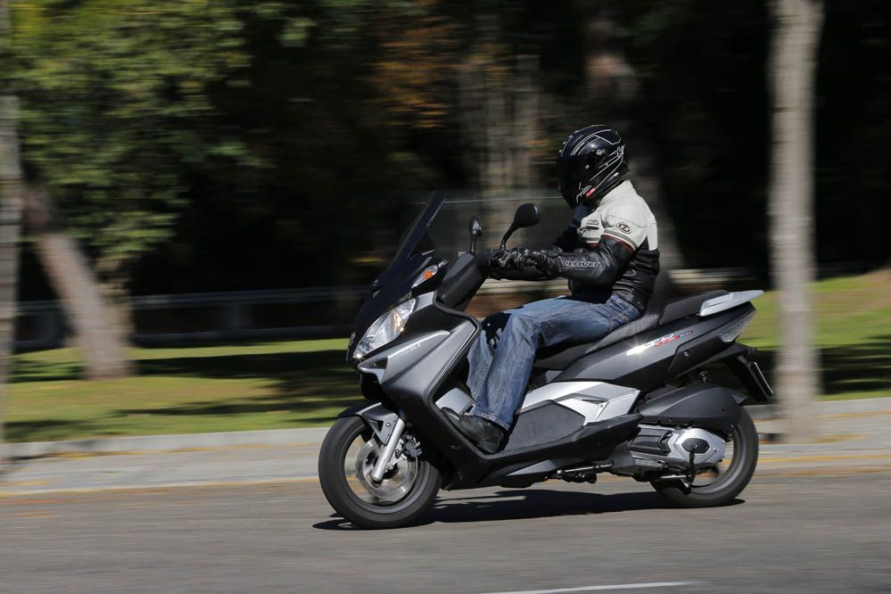 Prueba del Rieju City Line 300. Galería