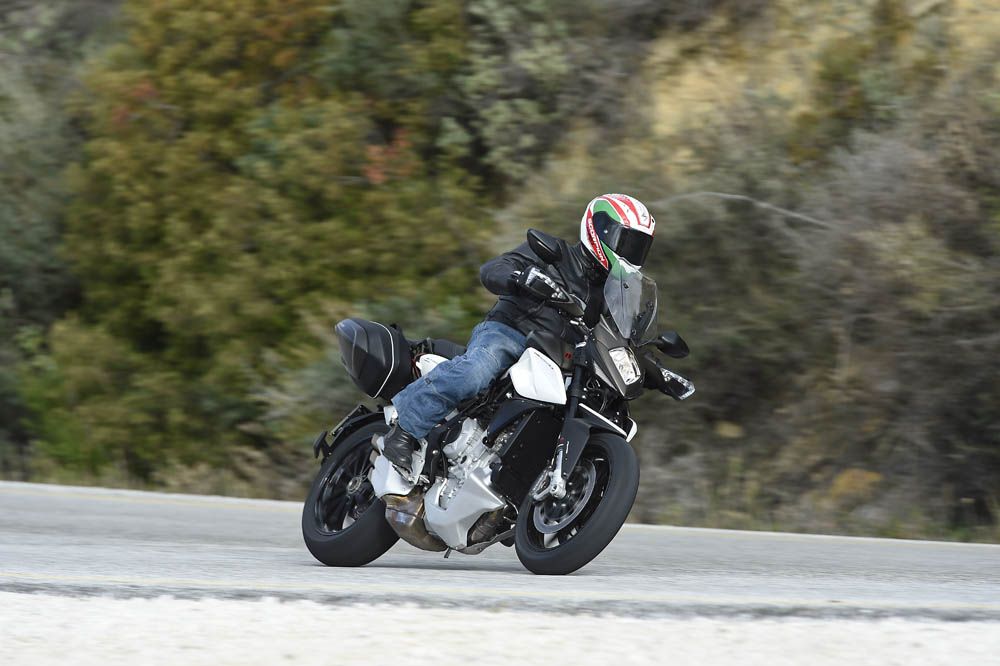 Prueba de la MV Agusta Stradale. Galería