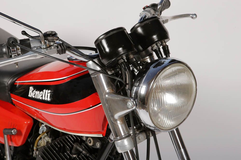 Moto clásica: Benelli 250 2c Elettronica. Galería