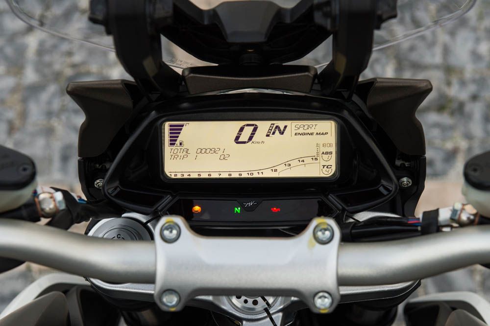 Prueba de la MV Agusta Stradale. Galería