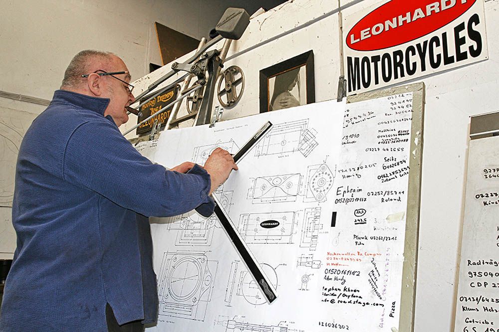 Gunbus 410. Galería