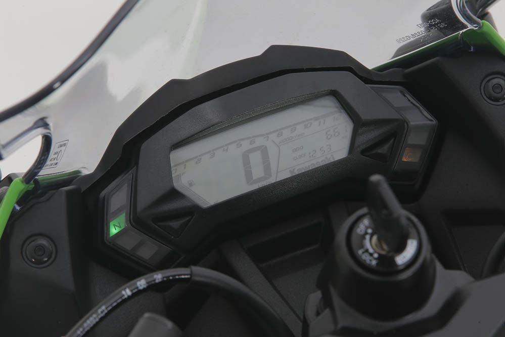 Prueba de la Kawasaki Ninja 250SL. Galería