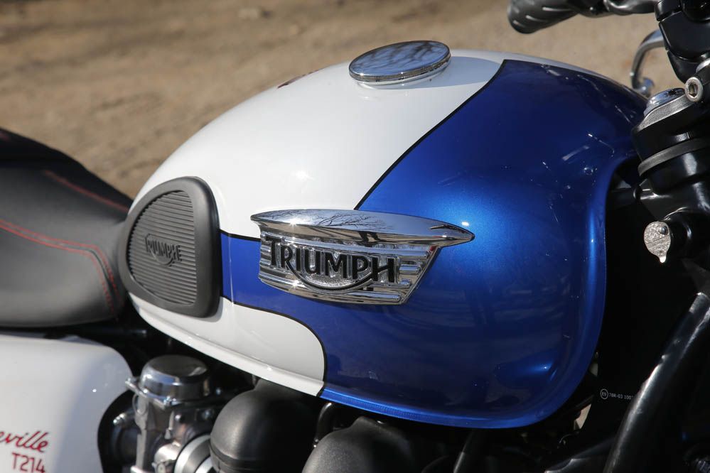 Prueba de la Triumph Bonneville T214. Galería