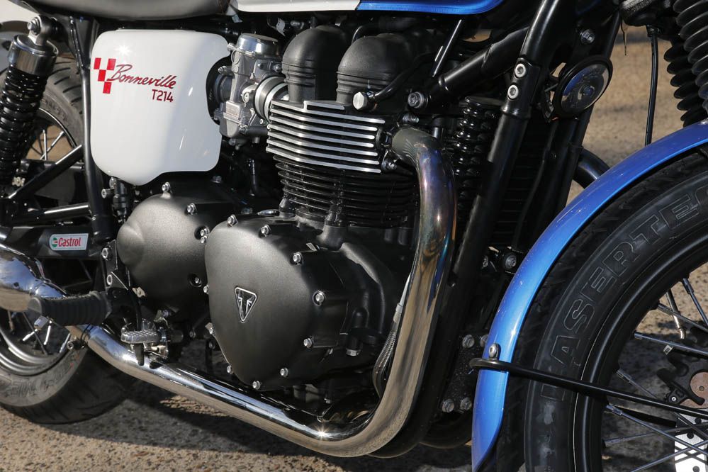 Prueba de la Triumph Bonneville T214. Galería