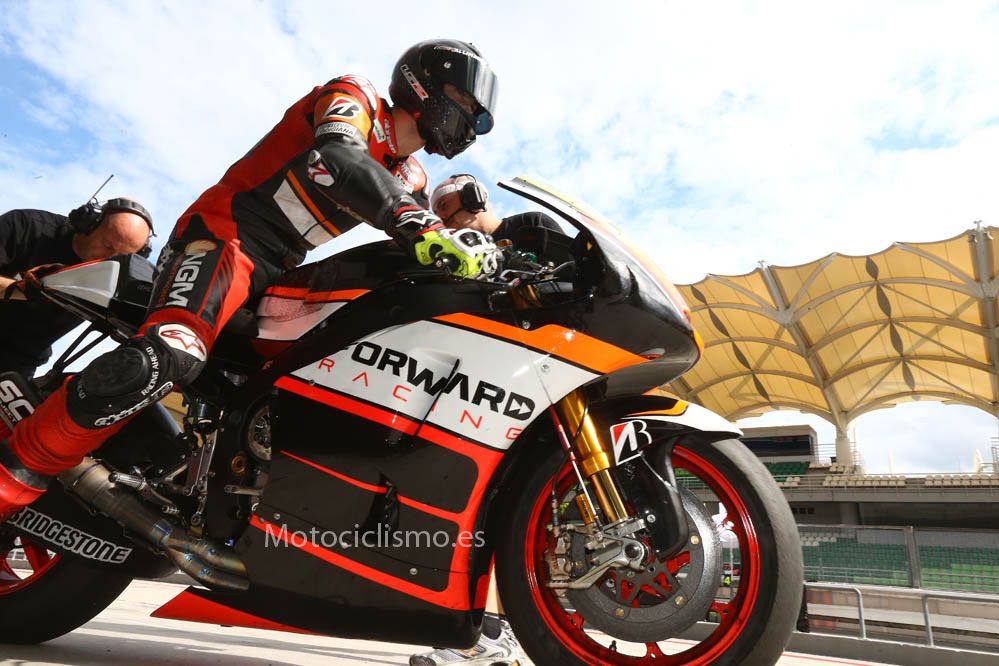 Las fotos de los test de Sepang 2015