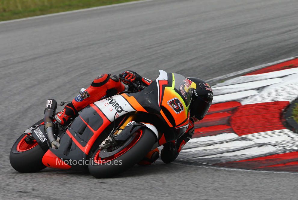 Las fotos de los test de Sepang 2015