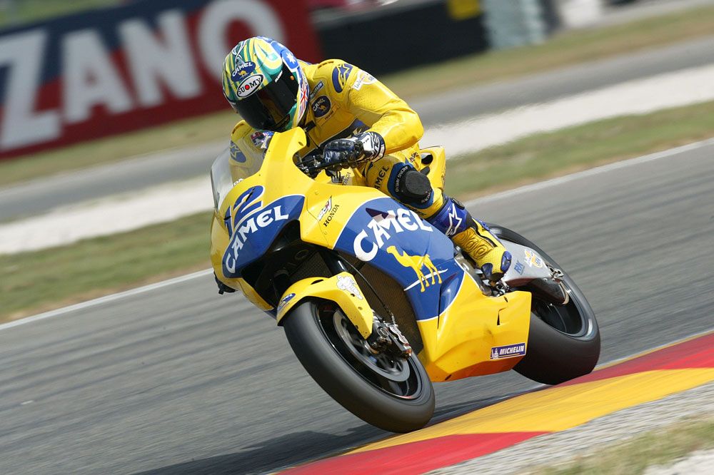 Pilotos que intentaron conquistar MotoGP y SBK. Galería