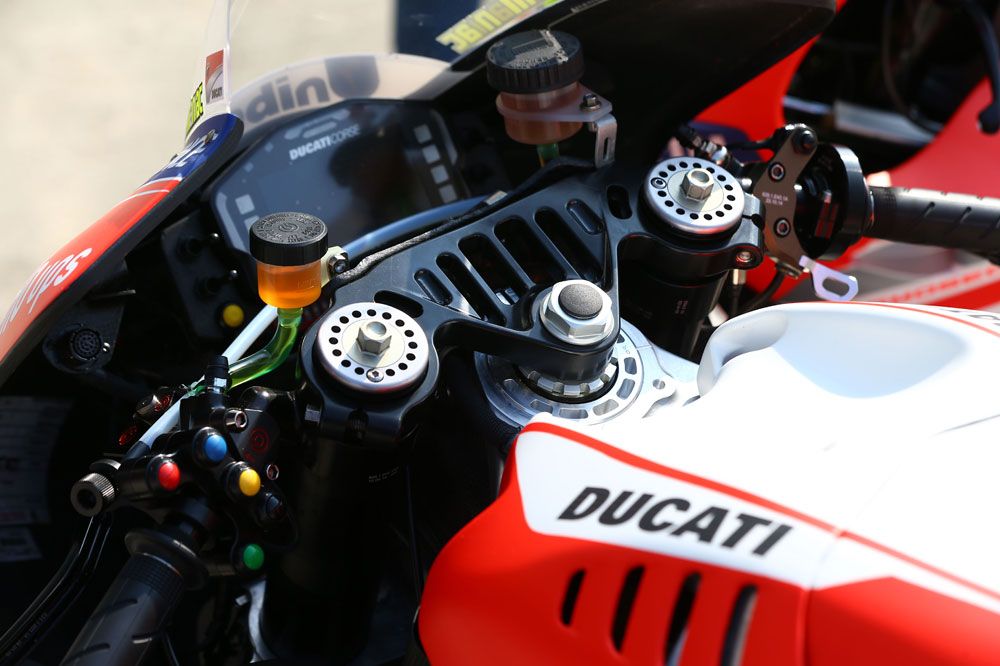 Entrenamientos MotoGP Sepang 2015. Día 1