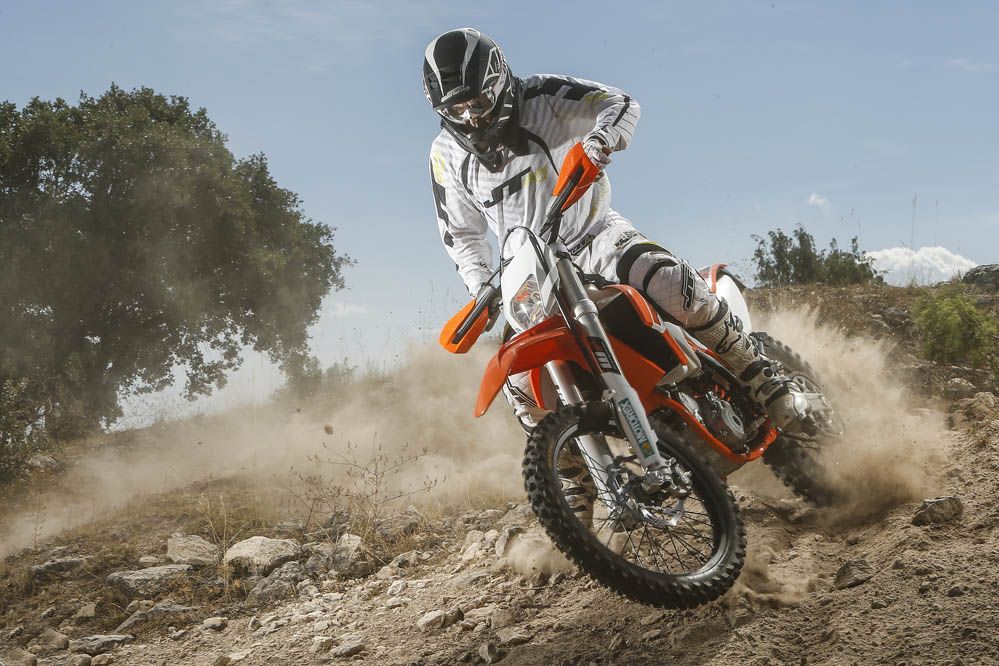 Comparativa enduro: Husqvarna FE 350 vs KTM 350 EXC-F. Galería