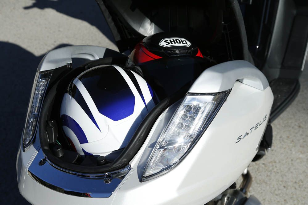 Prueba del Peugeot Satelis 400. Galería