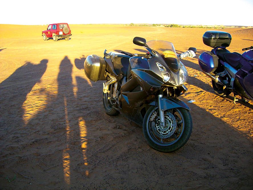 Objetivo 100.000: Honda VFR800 V-Tech. Galería