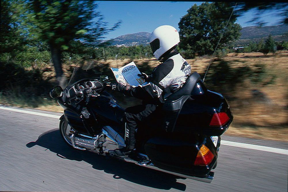 Las mejores fotos de la revista La Moto