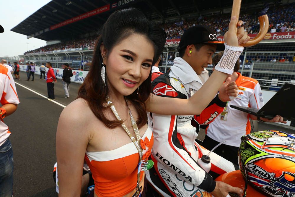 Las chicas de las Superbike en Tailandia