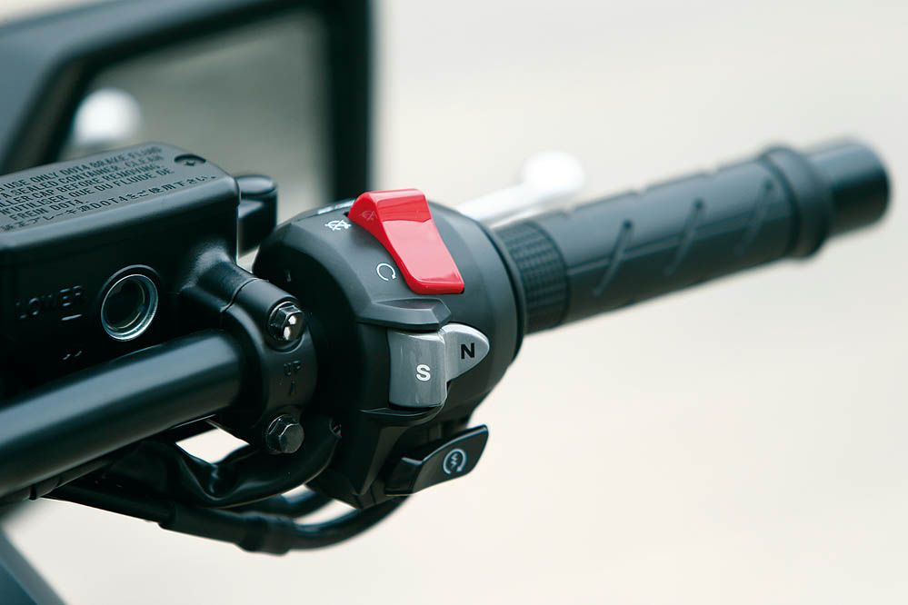 Prueba de la Honda NM4 Vultus. Galería