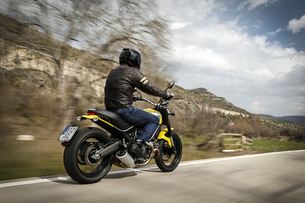 Prueba de la Ducati Scrambler Icon. Galería