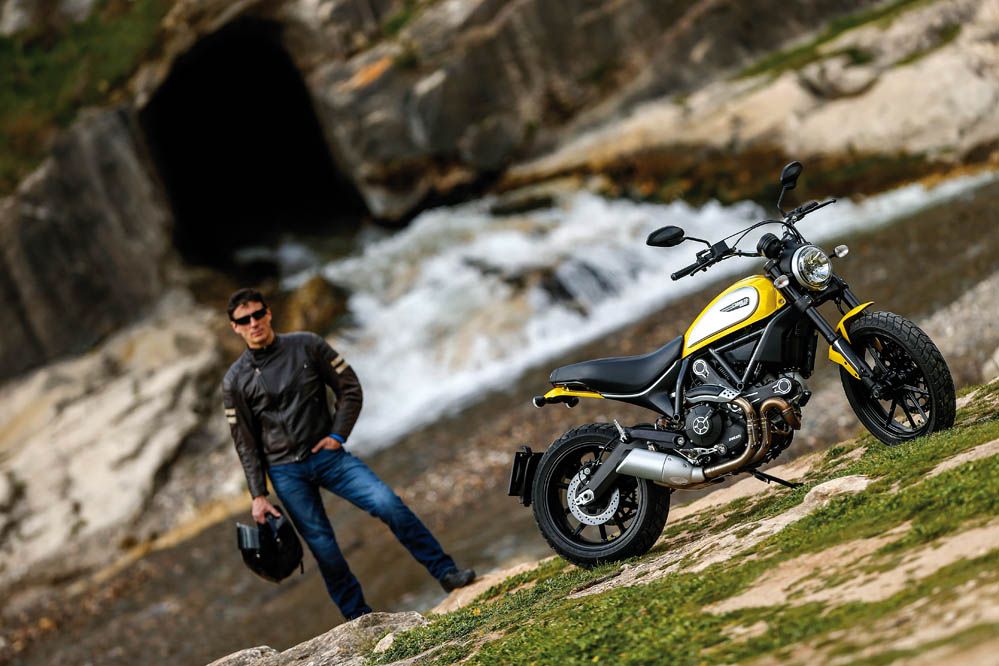 Prueba de la Ducati Scrambler Icon. Galería