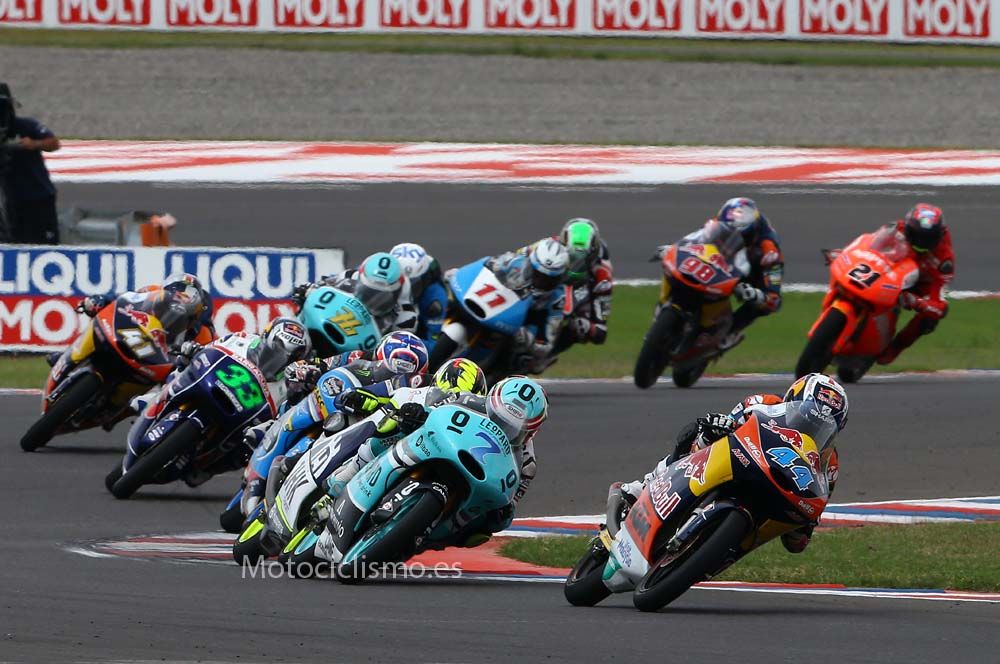 La carrera de Moto3 de Argentina en fotos