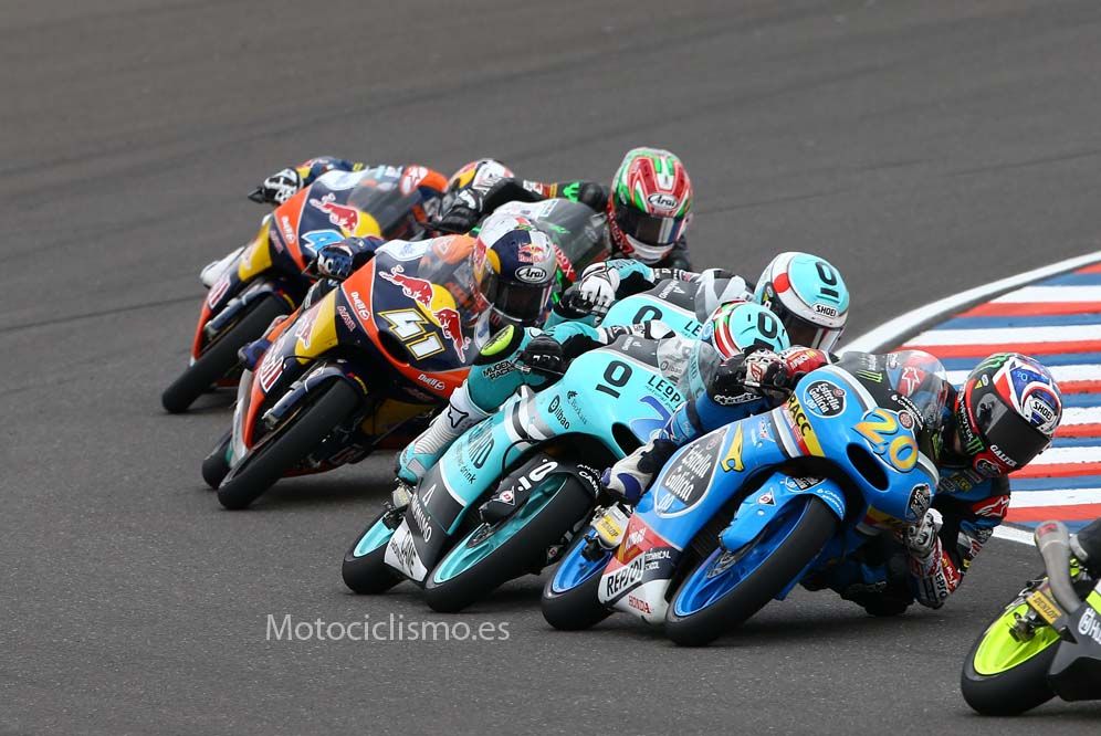 La carrera de Moto3 de Argentina en fotos