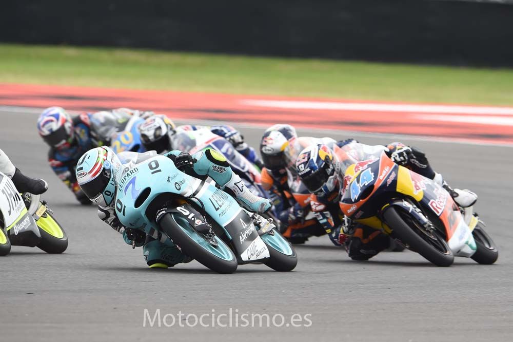 La carrera de Moto3 de Argentina en fotos