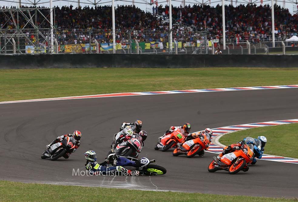 La carrera de Moto3 de Argentina en fotos