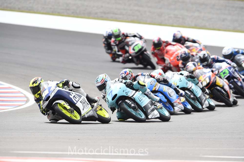 La carrera de Moto3 de Argentina en fotos
