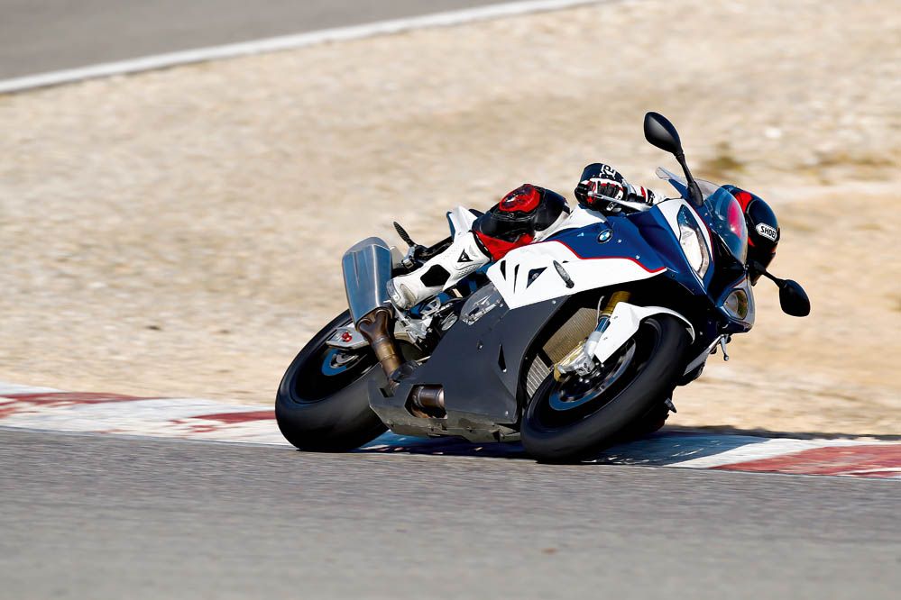 Comparativa Superbike: BMW S 1000 RR, Ducati 1299 Panigale S y Yamaha YZF-1. Galería