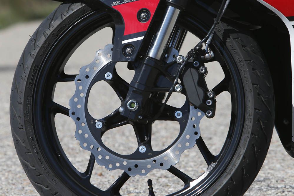 Prueba de la Hyosung GD 250R. Galería