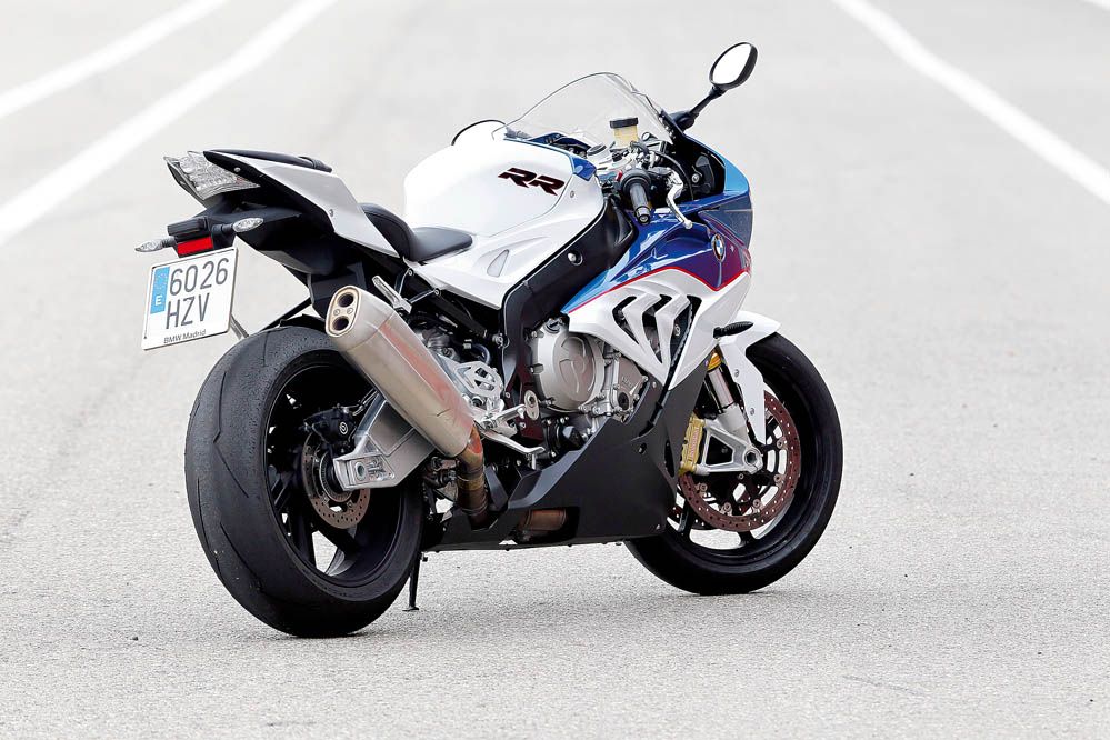 Comparativa Superbike: BMW S 1000 RR, Ducati 1299 Panigale S y Yamaha YZF-1. Galería