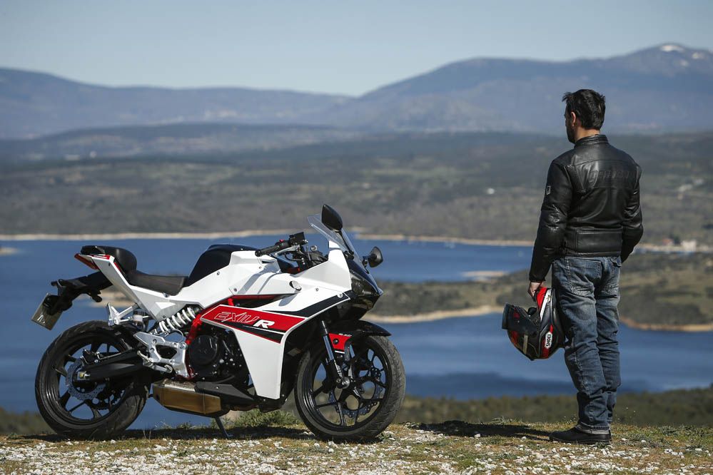 Prueba de la Hyosung GD 250R. Galería