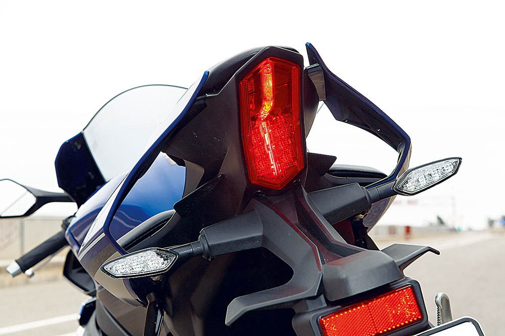 Comparativa Superbike: BMW S 1000 RR, Ducati 1299 Panigale S y Yamaha YZF-1. Galería