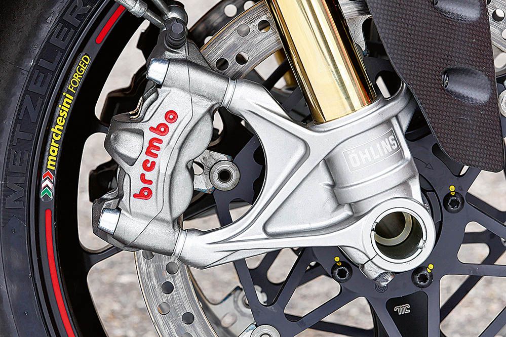 Comparativa Superbike: BMW S 1000 RR, Ducati 1299 Panigale S y Yamaha YZF-1. Galería