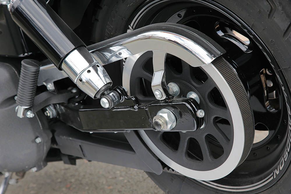 Comparativa Custom: Harley Davidson FXDF Fat Bob y Triumph Thunderbird Commander. Galería
