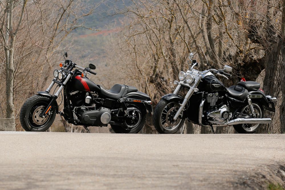 Comparativa Custom: Harley Davidson FXDF Fat Bob y Triumph Thunderbird Commander. Galería