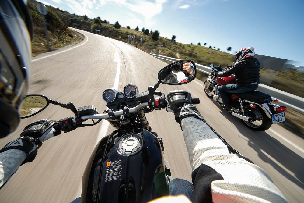 Comparativa Honda CB1100EX-Yamaha XJR1300. Galería