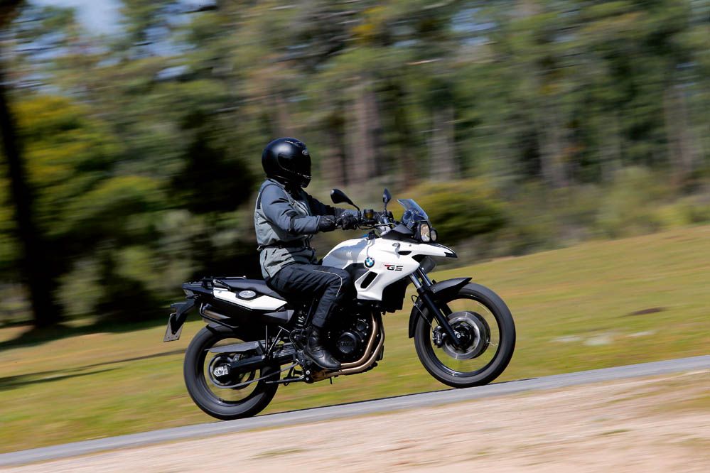 Comparativa Trail: BMW F 700 GS, Honda NC750X DCT, Kawasaki Versys 650 Tourer Plus y Suzuki V-Strom 650XT. Galería