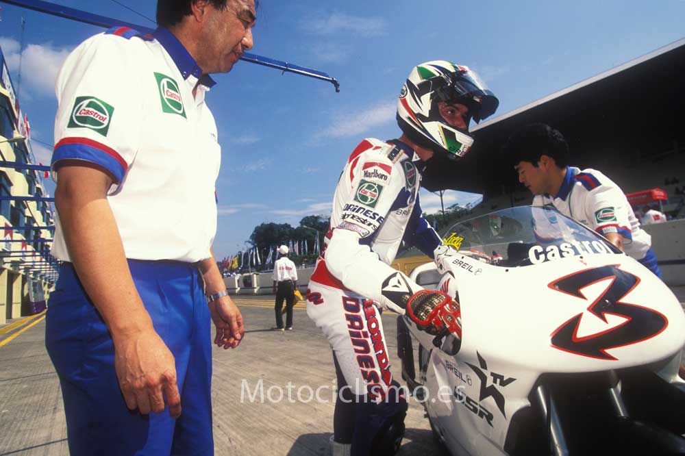 Motos de 500 y MotoGP sin patrocinador