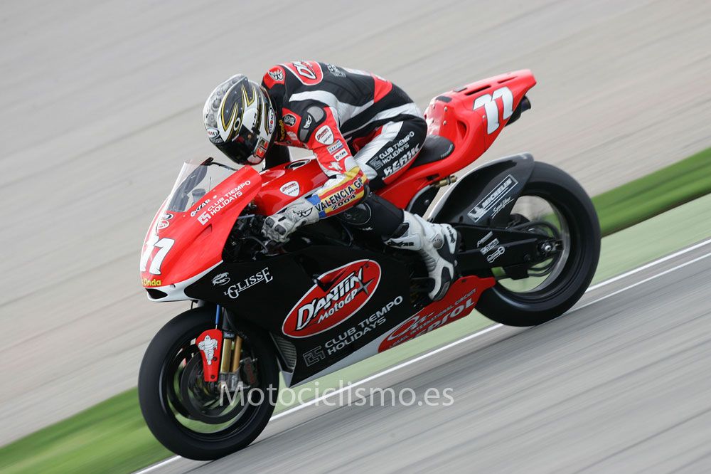 Motos de 500 y MotoGP sin patrocinador