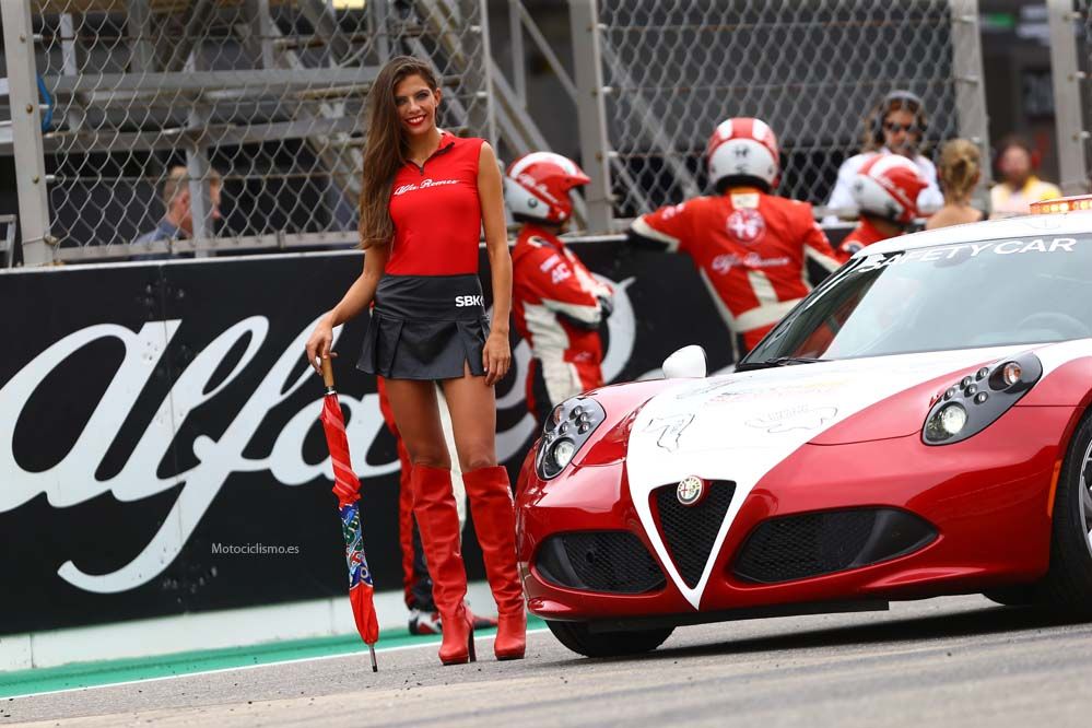 Las chicas de las SBK en Portimao