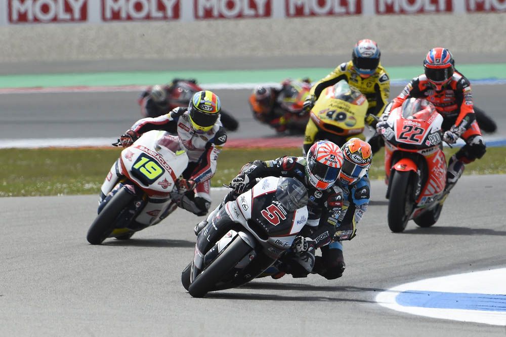 La carrera de Moto2 del GP de Holanda en imágenes