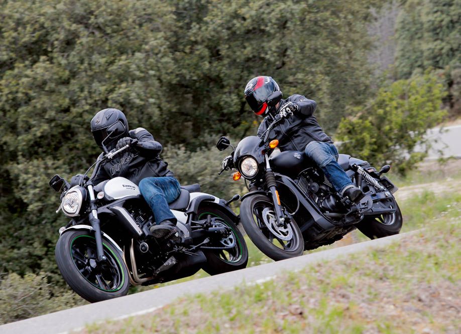 Comparativa Custom: Harley Davidson Street 750-Kawasaki Vulcan S