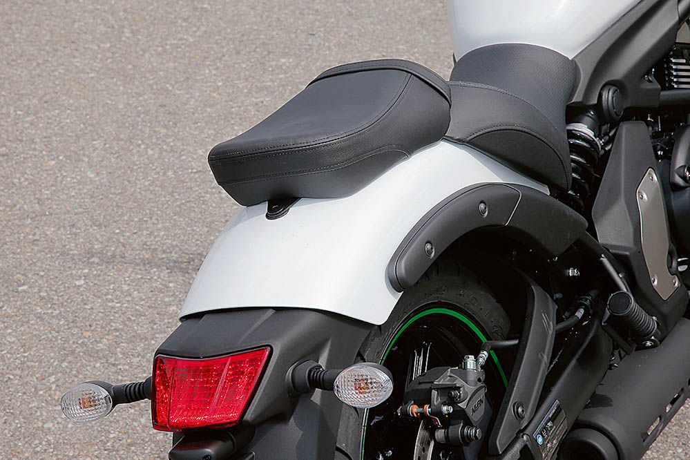 Comparativa Custom: Harley Davidson Street 750-Kawasaki Vulcan S