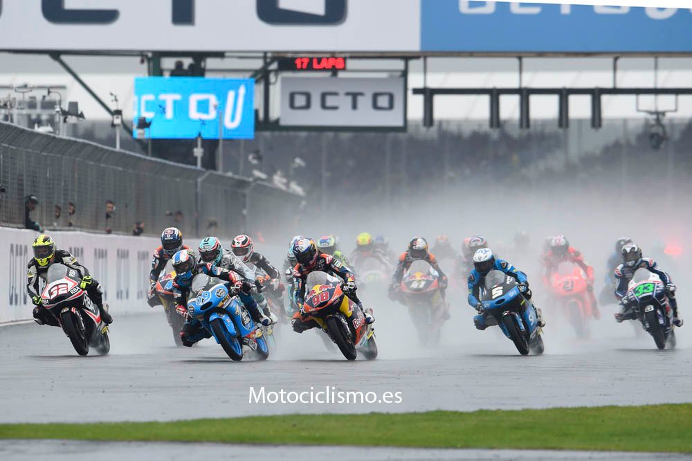 La carrera de Moto3 en Silverstone en imágenes
