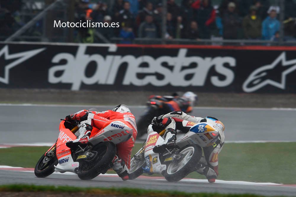 La carrera de Moto3 en Silverstone en imágenes