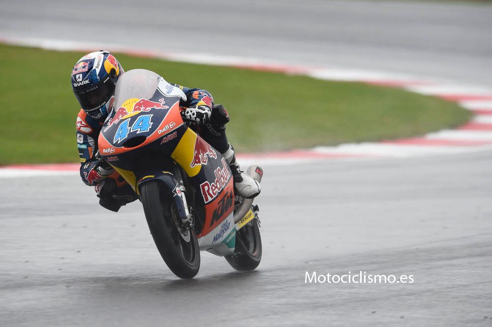 La carrera de Moto3 en Silverstone en imágenes