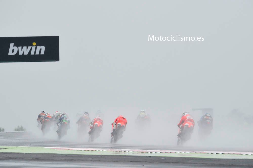La carrera de Moto3 en Silverstone en imágenes