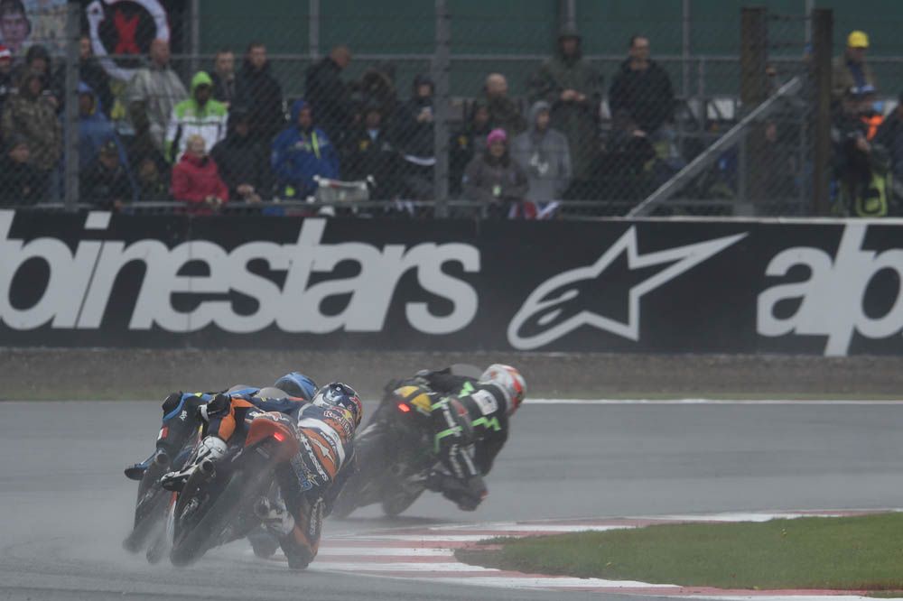 La carrera de Moto3 en Silverstone en imágenes