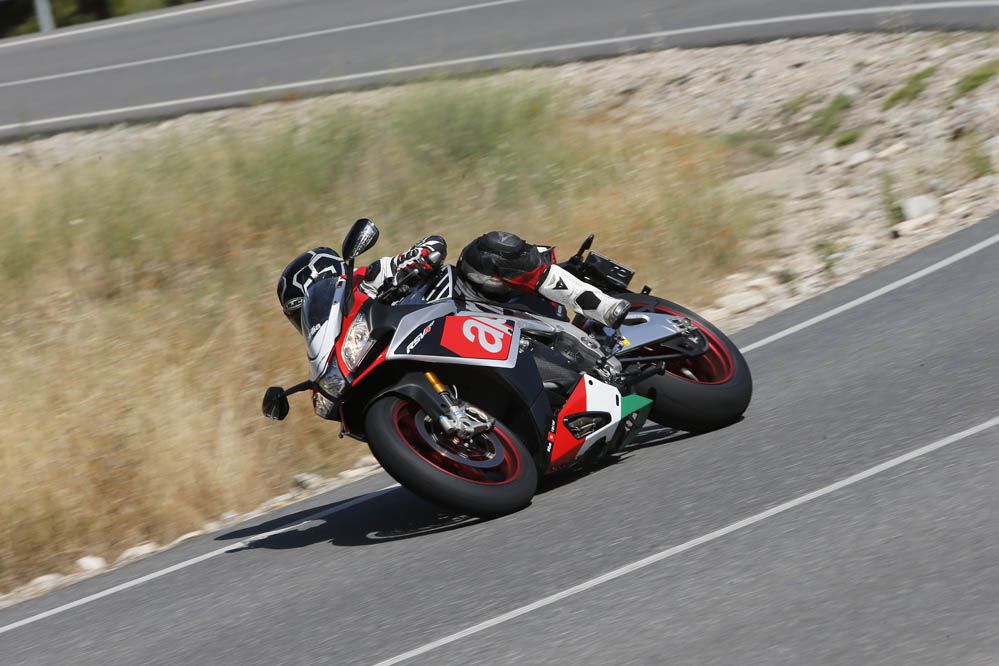 Prueba de la Aprilia RSV4 RF. Galería