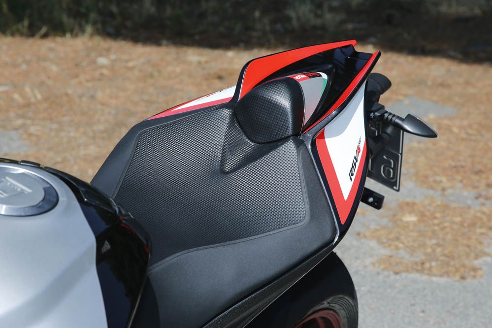 Prueba de la Aprilia RSV4 RF. Galería
